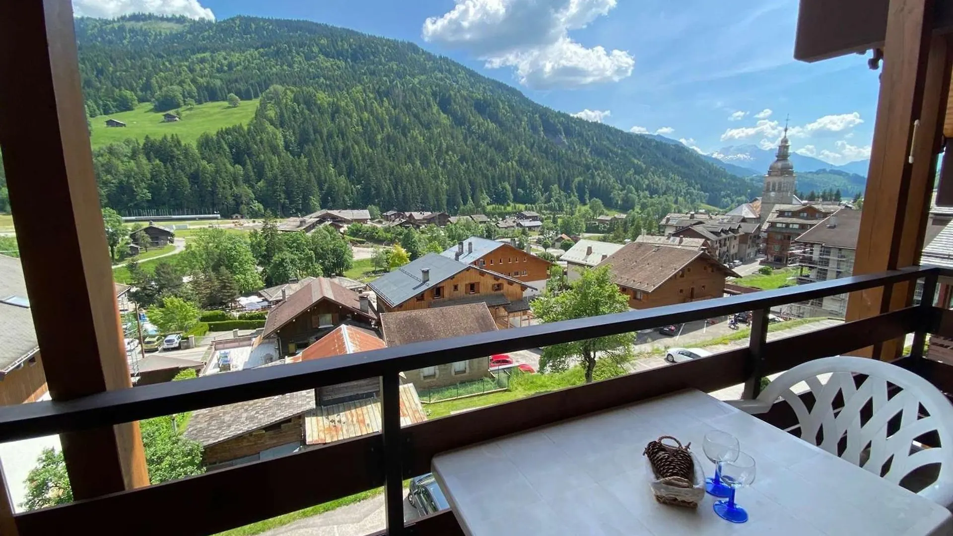 Appt Au Centre Avec 2 Chambres, Balcon, Casier A Ski Et Tout Confort Au Grand-Bornand - Fr-1-241-61 Le Grand-Bornand Lägenhet
